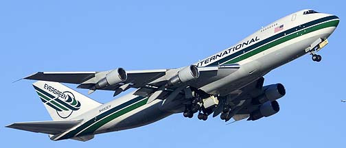 Evergreen 747-212B N482EV, December 23, 2011